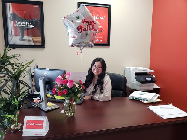 Images Llyrena Sherwood - State Farm Insurance Agent