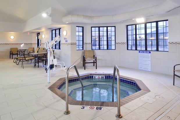 Images Staybridge Suites Rochester - Commerce Dr NW by IHG
