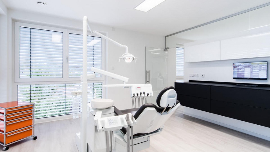 Dr. med. dent. Suk-Yung Kim, Regensburger Str. 49 in Burglengenfeld