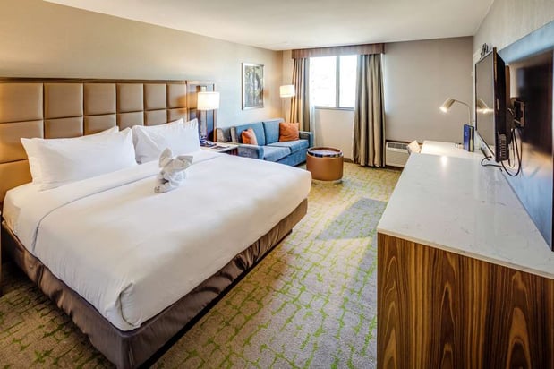 Images DoubleTree by Hilton Huntington