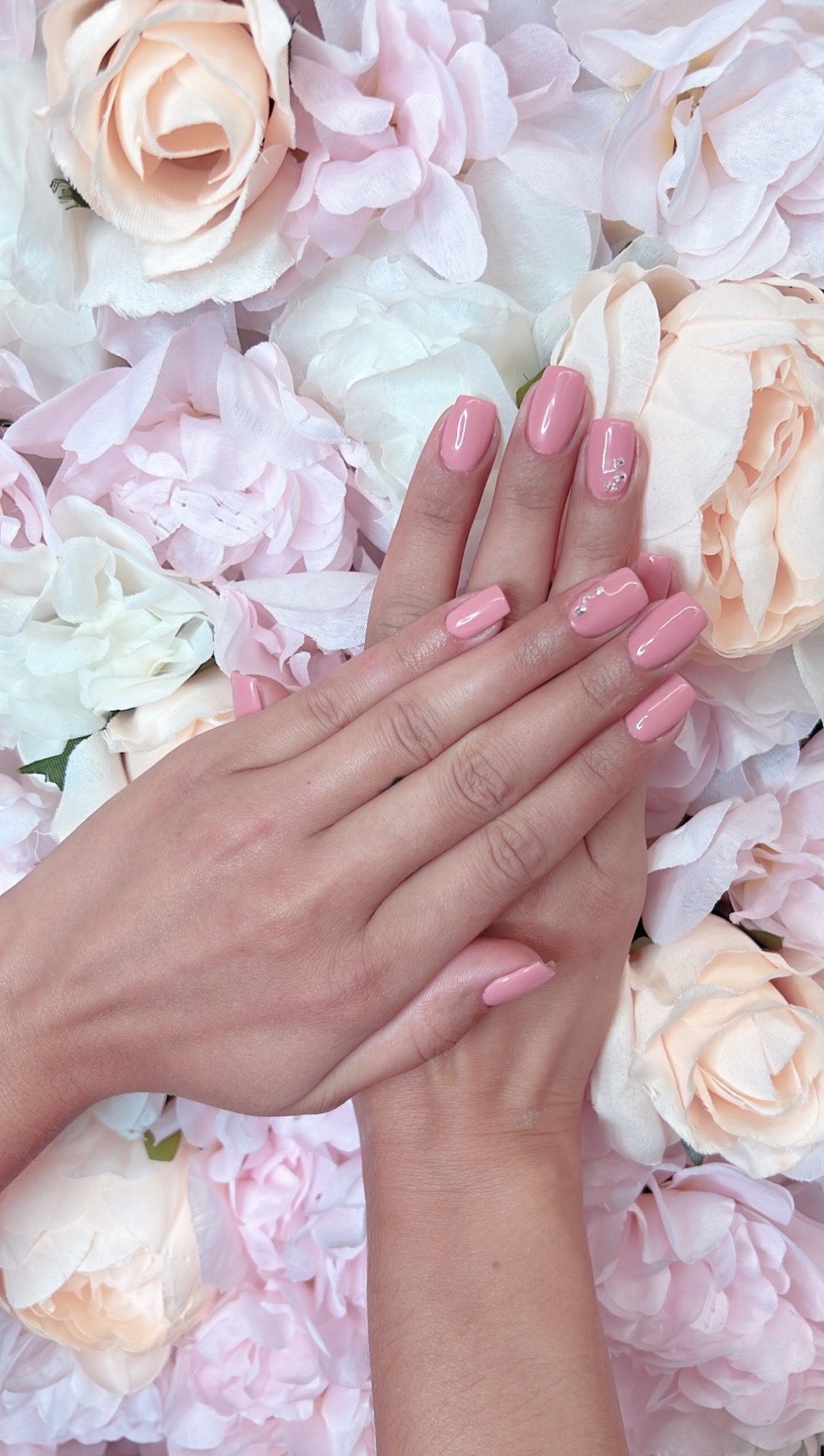 Suzis Nails, Suzana Zivkovic, Bahnhofstrasse 33 in Dübendorf