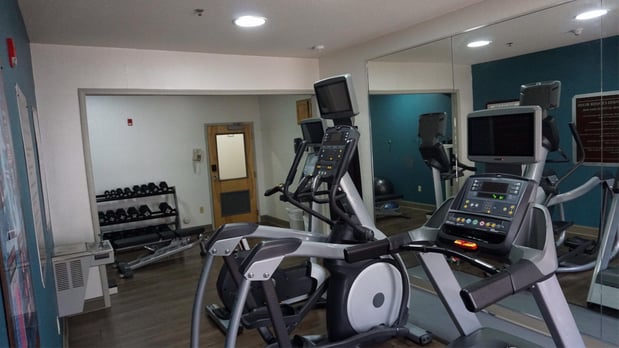 Images Holiday Inn Express & Suites Greensboro-East by IHG