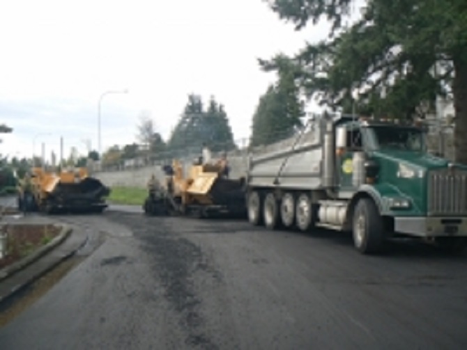 Images Lakeridge Paving Co LLC