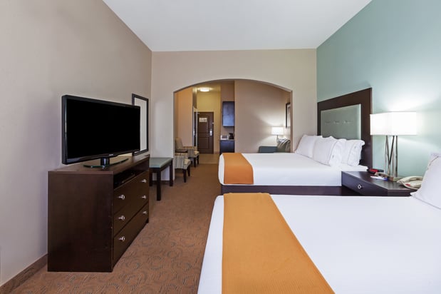 Images Holiday Inn Express & Suites Victoria by IHG