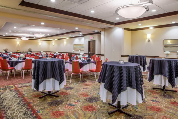 Images Crowne Plaza Anchorage-Midtown by IHG