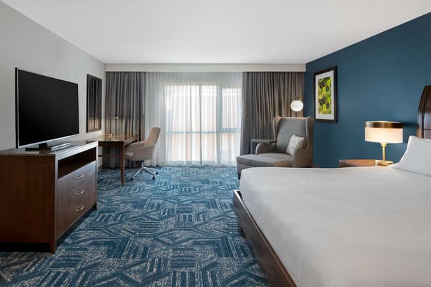 Images Hilton Garden Inn Burlington Downtown