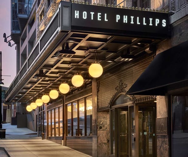 Images Hotel Phillips Kansas City, Curio Collection by Hilton