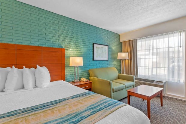 Images Best Western Hendersonville Inn