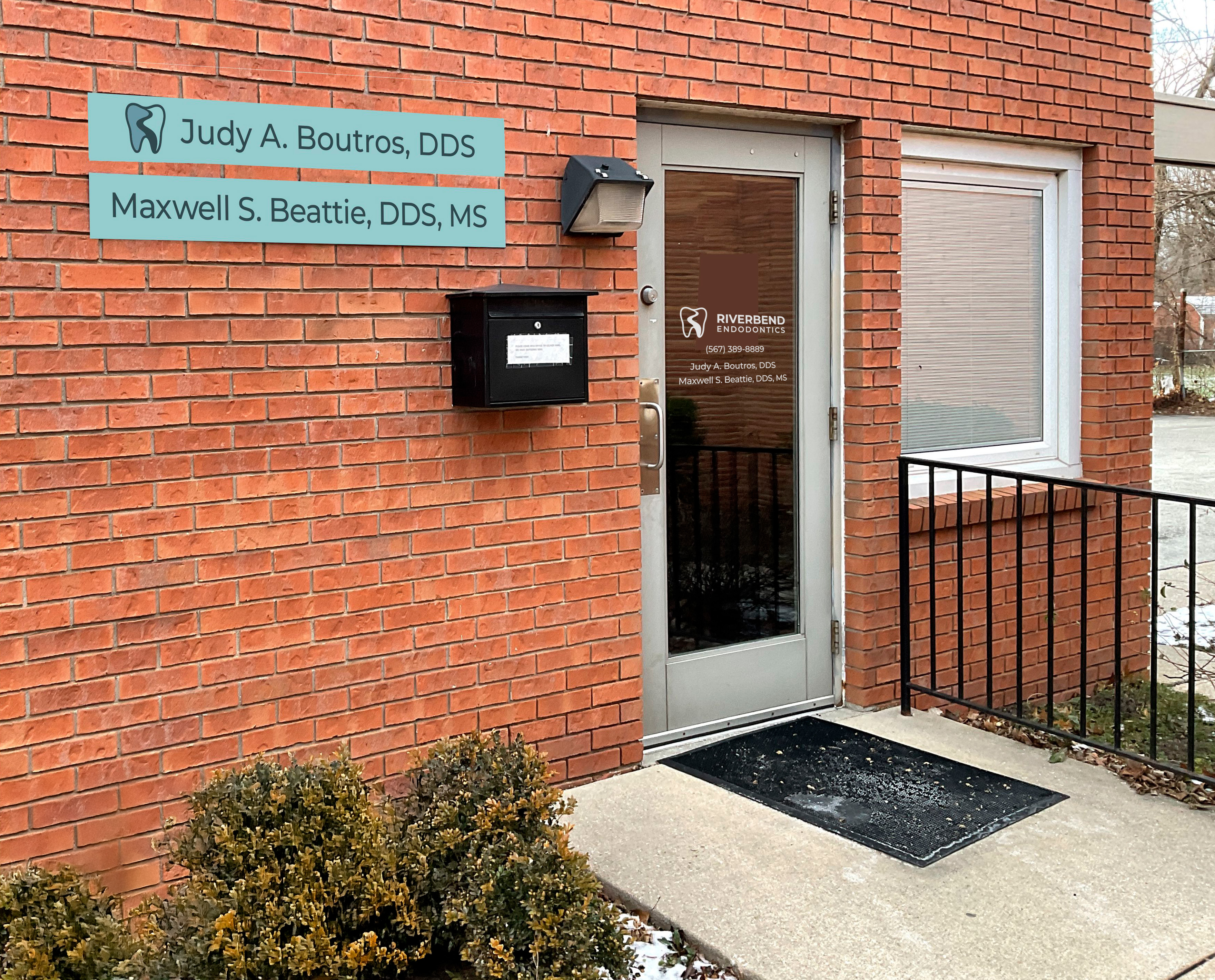 Riverbend Endodontics Image