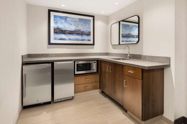 Images Embassy Suites by Hilton Portland Airport