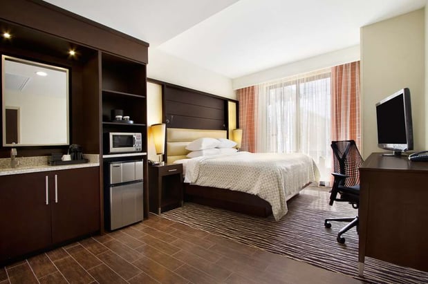 Images Embassy Suites by Hilton Fayetteville Fort Bragg