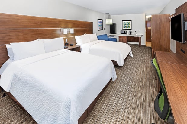 Images Holiday Inn Express & Suites Lafayette-South by IHG