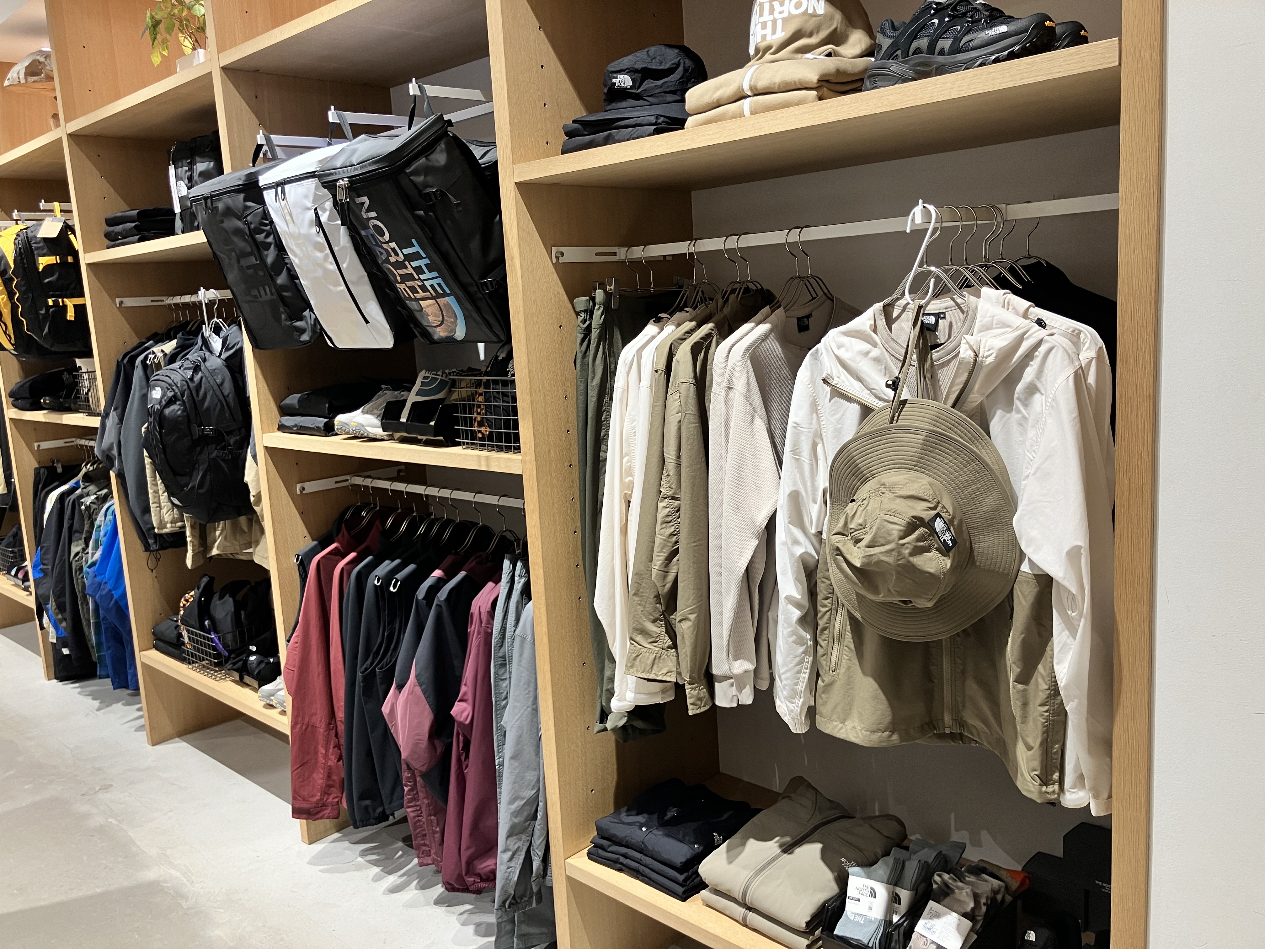 Images THE NORTH FACE (ザ・ノース・フェイス) ららぽーと立川立飛