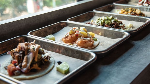 Images Luna's Tacos & Tequila