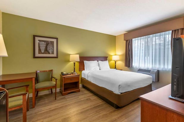 Images Best Western York Inn