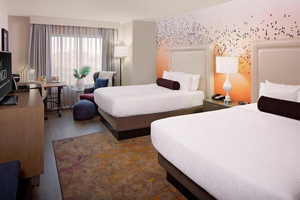 Images Hotel Indigo Austin Downtown - University by IHG