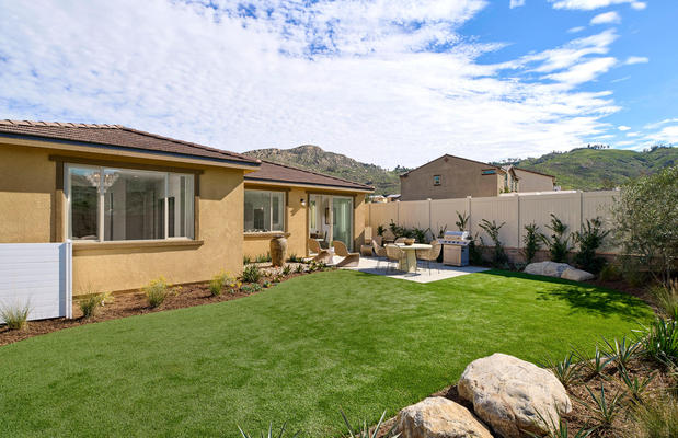 Images Compass at Summit Canyon by Pulte Homes