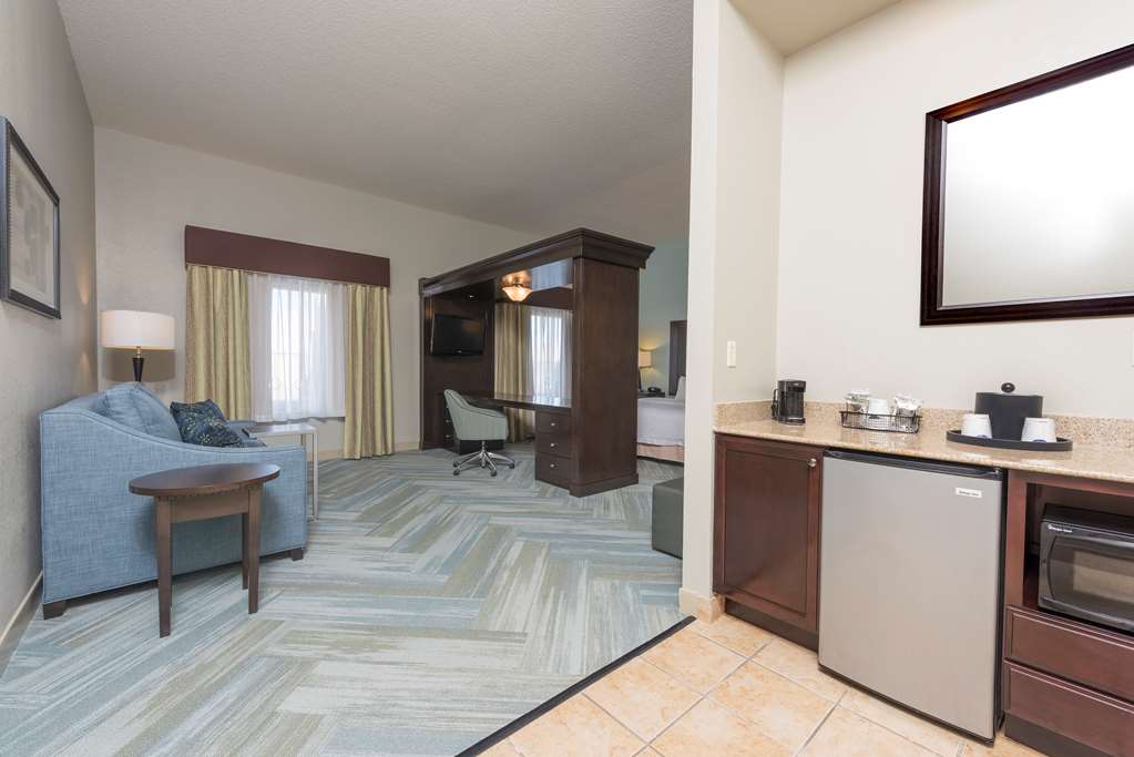 Guest room