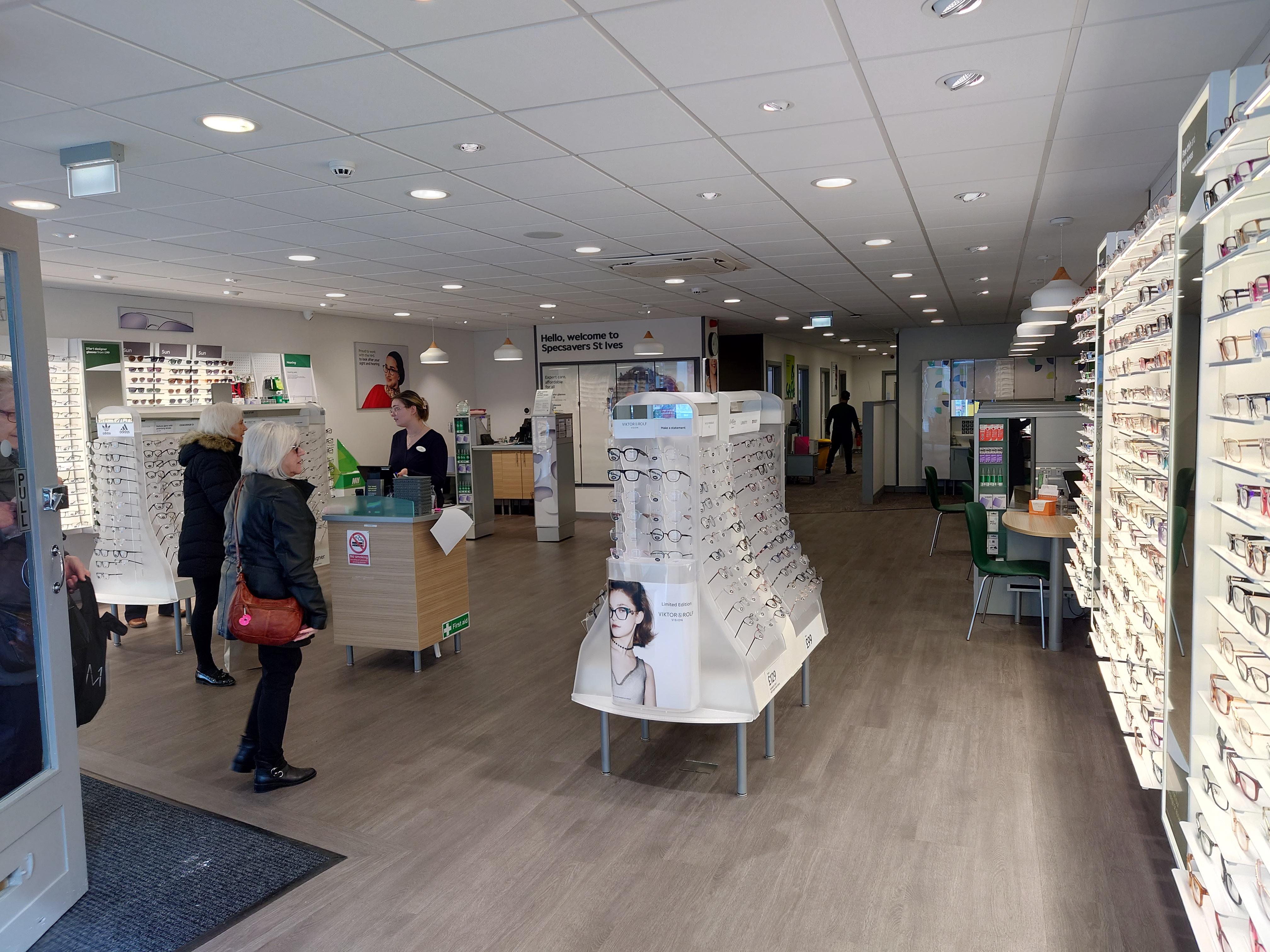 Images Specsavers Opticians and Audiologists - St Ives