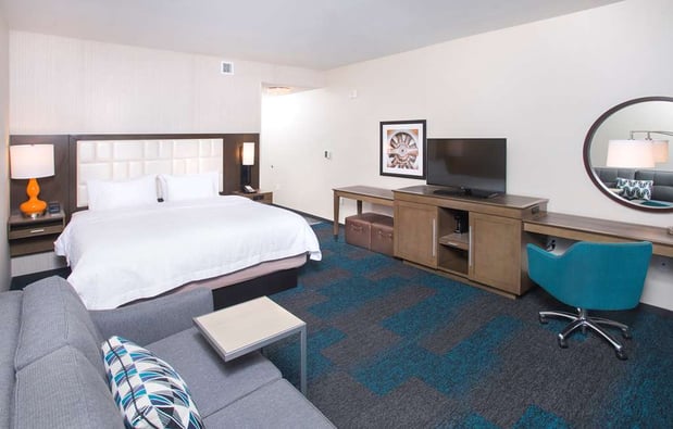 Images Hampton Inn & Suites LAX El Segundo