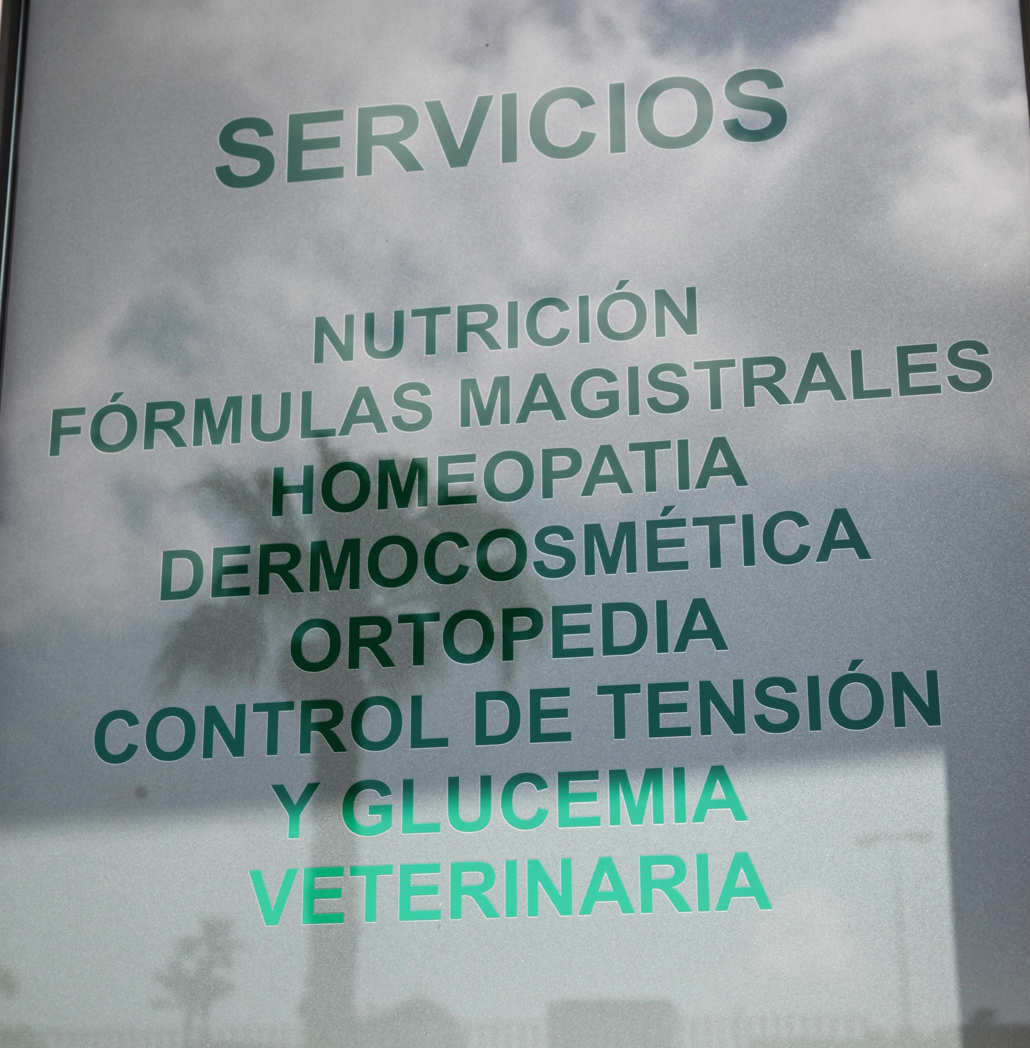 Images Farmacia La Arboleda - Tomares
