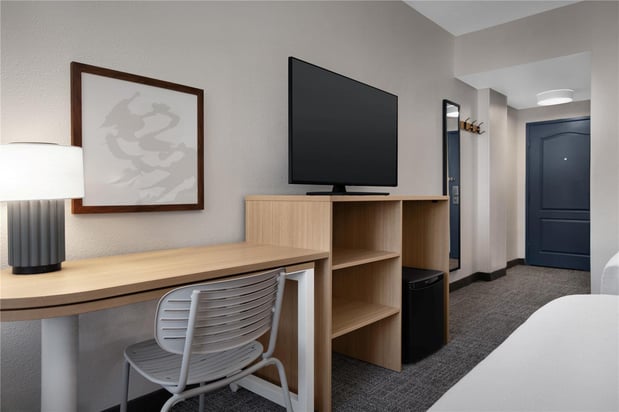 Images Spark by Hilton Denver Tech Center Greenwood Village