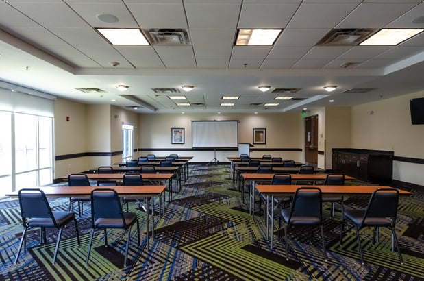 Images Holiday Inn Express & Suites Atlanta Arpt West - Camp Creek by IHG