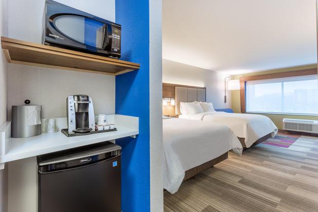 Images Holiday Inn Express & Suites Florence - Cincinnati Airport by IHG