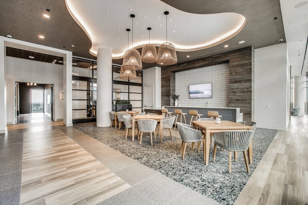 Images The McKinley at Memorial City