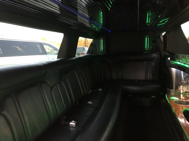 Images Fast Wheels Limousine and Transportation Services