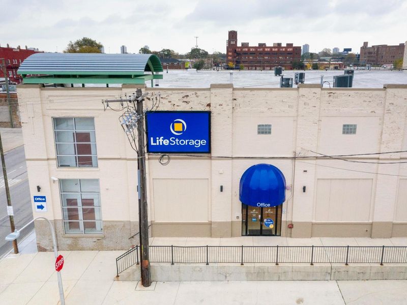 Images Life Storage - Chicago
