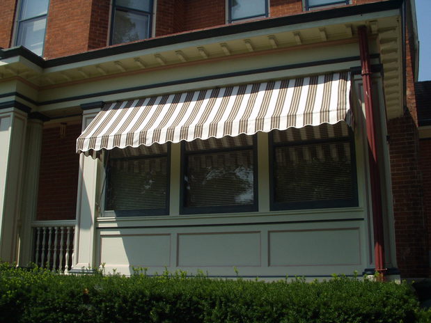 Images Jorgensen Awnings