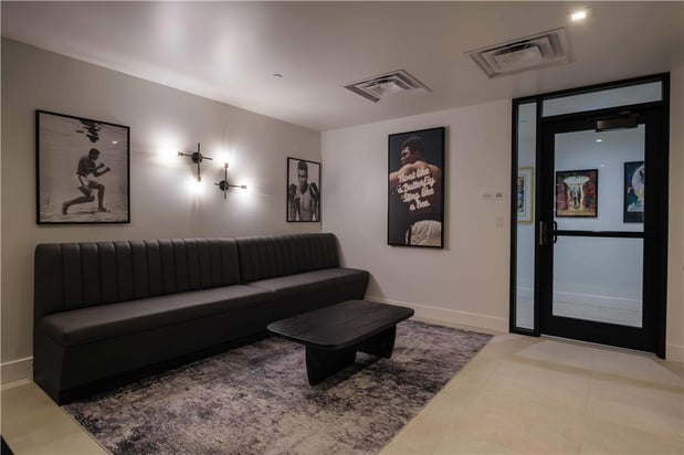 Images Hotel Bourre Bonne Louisville, Curio Collection by Hilton