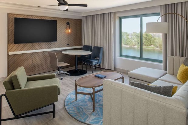 Images Embassy Suites by Hilton Sacramento Riverfront Promenade