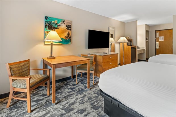 Images Best Western Ambassador Inn & Suites