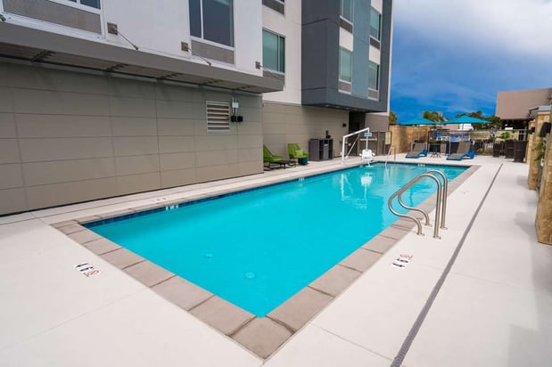 Images Hampton Inn & Suites Imperial Beach San Diego