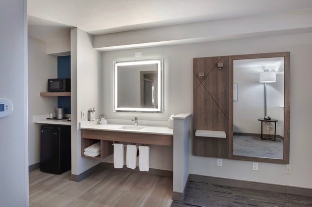 Images Holiday Inn Express Portland East - Troutdale by IHG