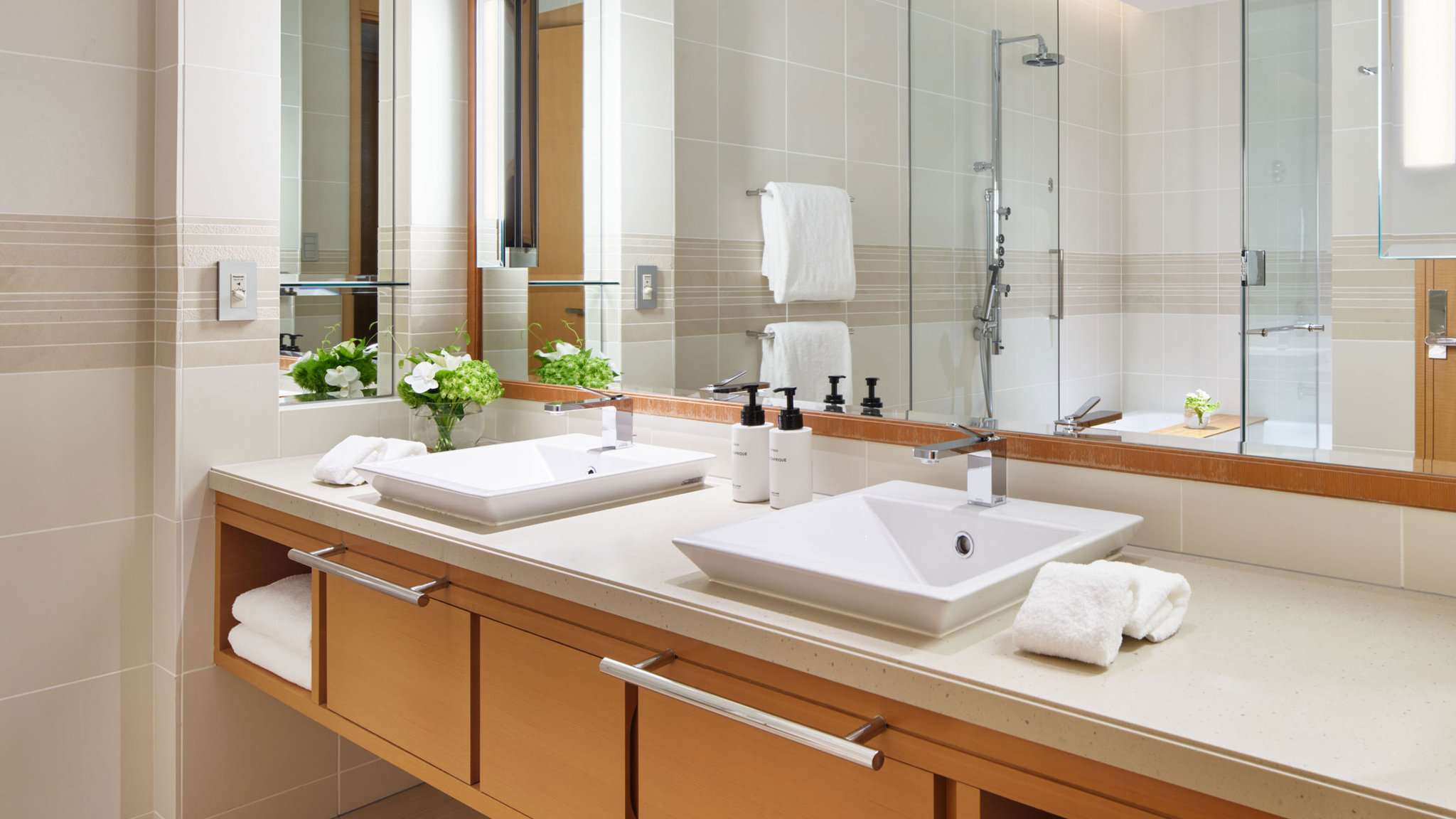 Images InterContinental Osaka by IHG