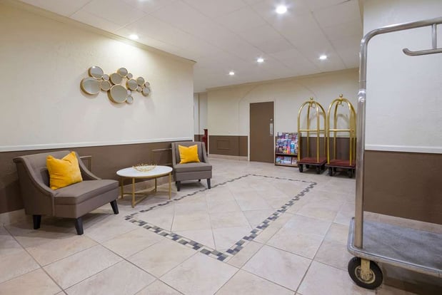 Images SureStay Plus by Best Western Lawton