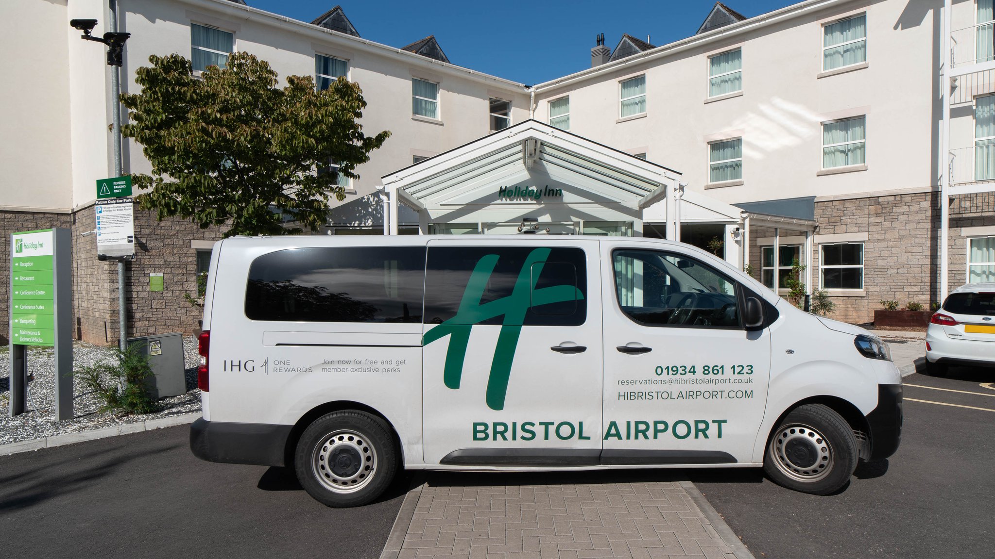 Images Holiday Inn Bristol Airport by IHG