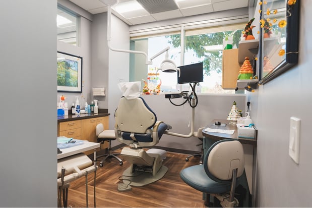 Images Valencia Aesthetic Dentistry