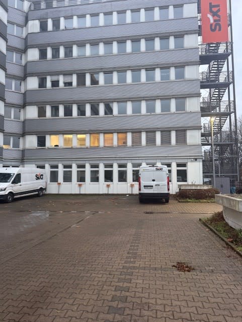SIXT Autovermietung Hannover Buchholz, Karl-Wiechert-Allee 74 in Hannover