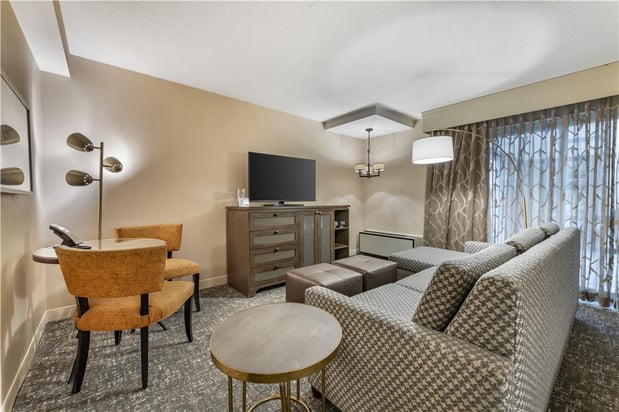 Images Best Western Plus The Normandy Inn & Suites
