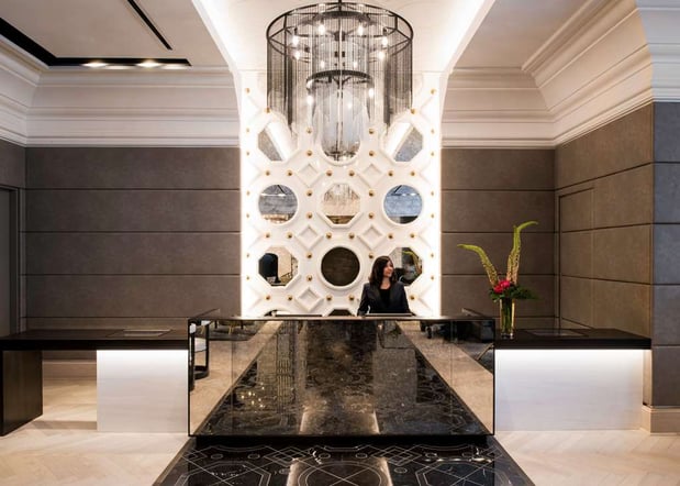 Images LondonHouse Chicago, Curio Collection by Hilton