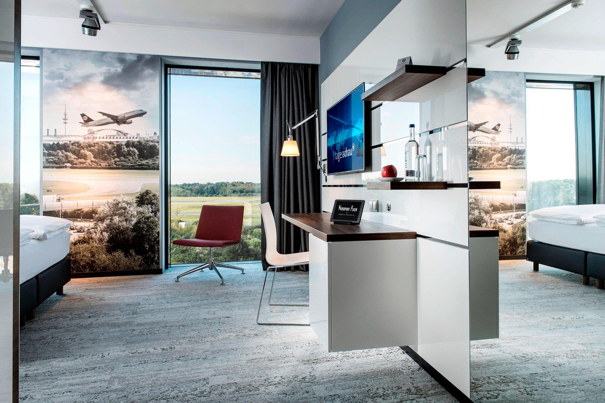 Hotel Nordport Plaza, Hamburg-Airport, a Tribute Portfolio Hotel - Closed, Südportal 2 in Norderstedt