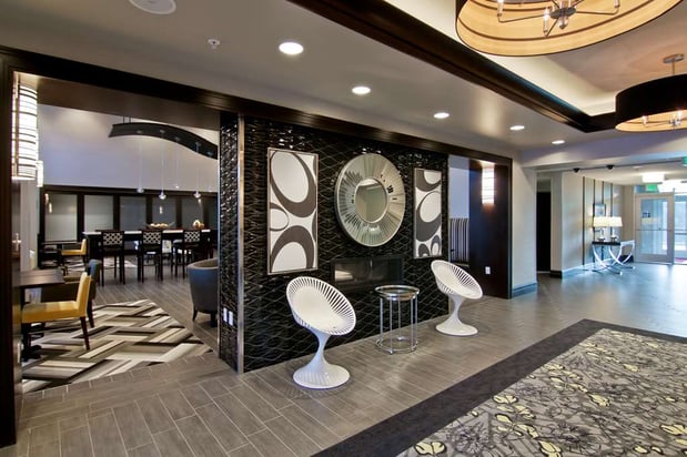 Images Hampton Inn & Suites Bellevue Downtown-Seattle