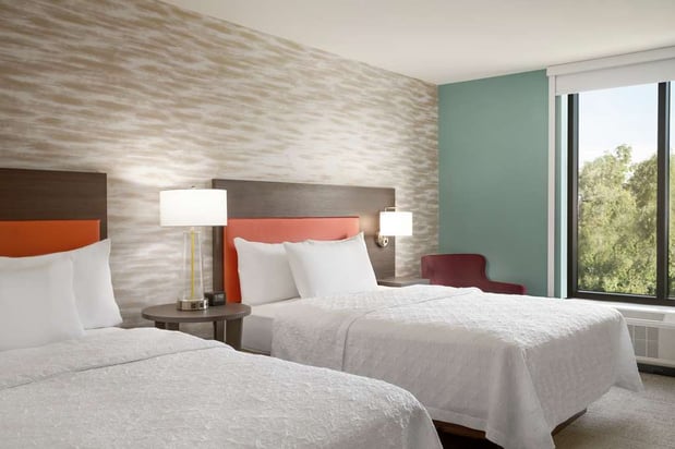 Images Home2 Suites by Hilton Woodland Hills Los Angeles