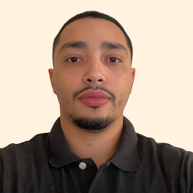 Images Miguel Pacheco, Counselor