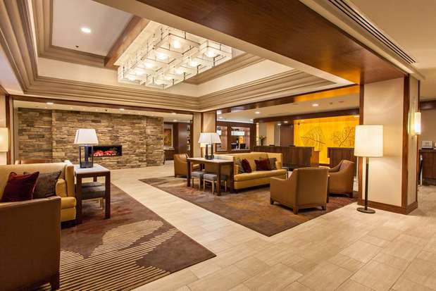Images DoubleTree by Hilton Hotel Pittsburgh - Green Tree