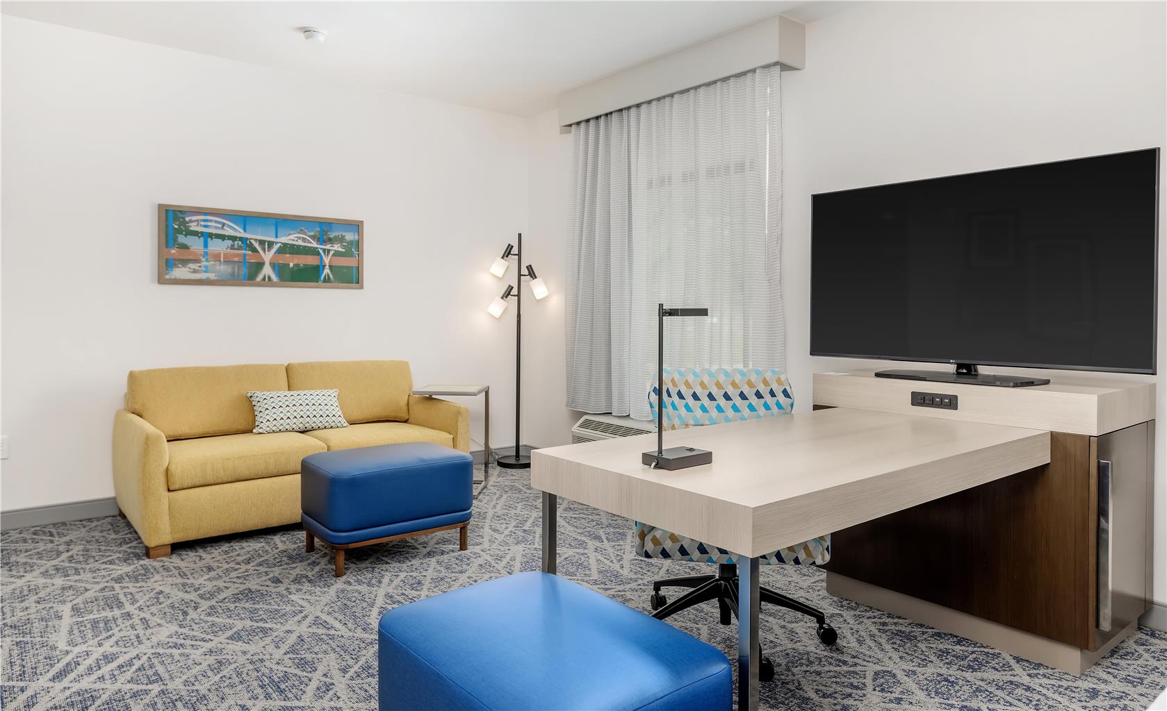 Guest room 